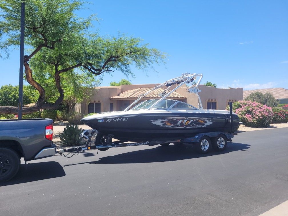 2005 Mastercraft X10
