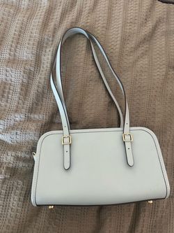 Coach swing zip 25 light blue Like new condition