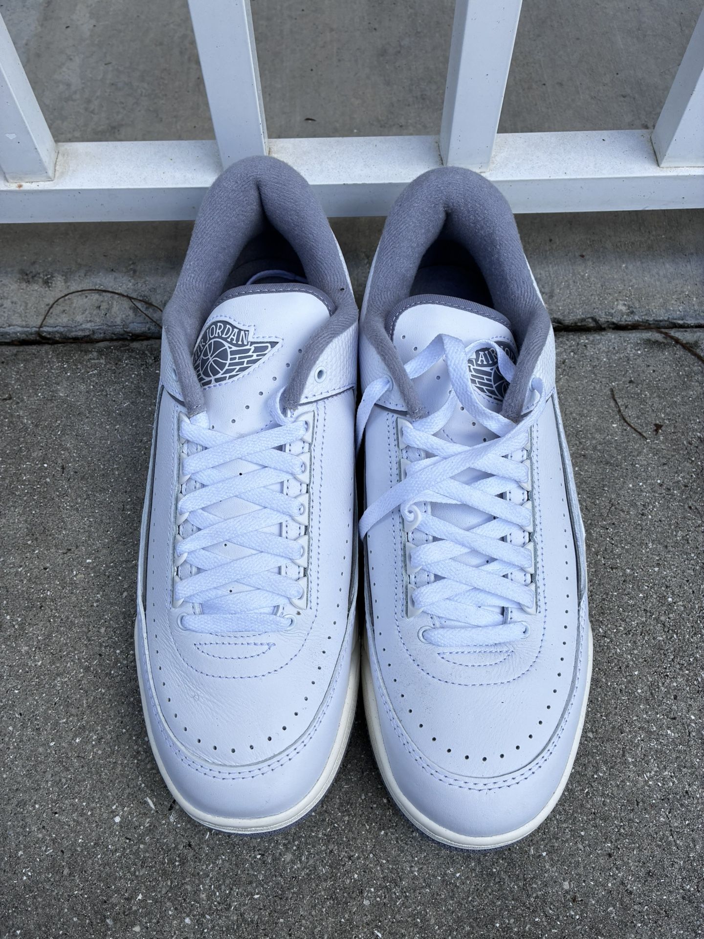 Air Jordan 2/3 'White Cement'