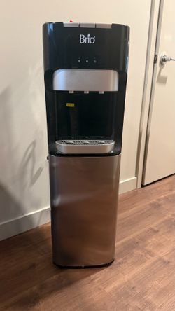 Brio Water Filter with Jug – Excellent Condition