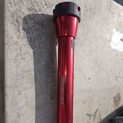 Snap On Flash Light 8"