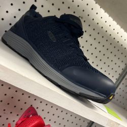 Steel toe shoes