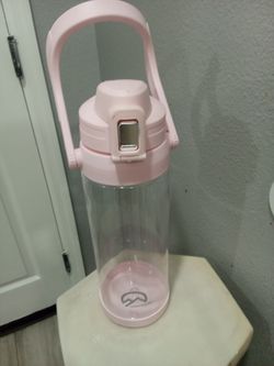 Water bottle