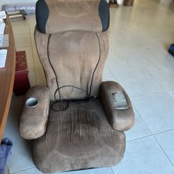 iJoy Turbo 2 Robotic Massage Chair 