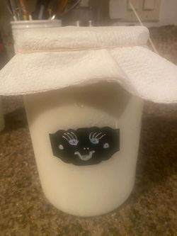 Kefir de bulgaros de leche.  25 gramos.    Una cucharada.  $5