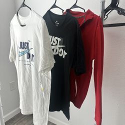 Nike Tee