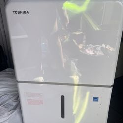 De-humidifier 