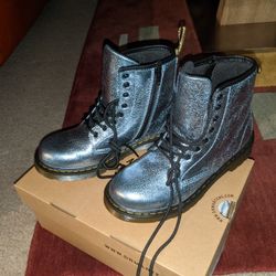 Dr Martens Crinkle Metallic Teal Youth 4 or Adult 6