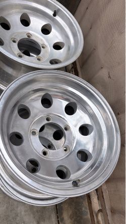 Rims 15x8 bolt pattern 5x5 1/2