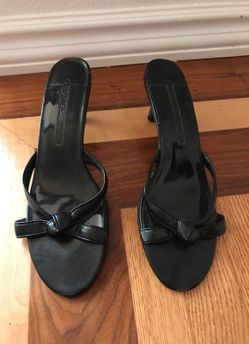 Black heals size 10 1/2