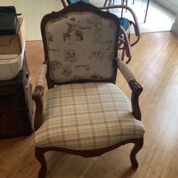 3 Old Chairs EC 