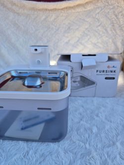 Smart water fountain