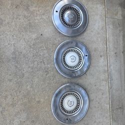 77 Ford LTD Wheel Covers