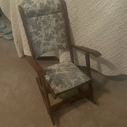 Vintage rocking chair