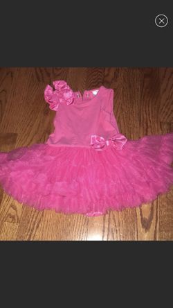 Baby girl dress size 6 months like New