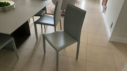 Dining  chairs