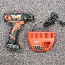 Milwaukee 3/8" Drill Driver w/4.0Ah M12 Battery & Charger 