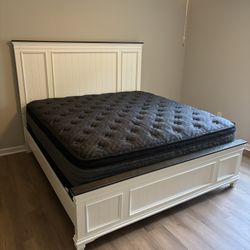 Brand-New Mattresses! Name Brands 1/2OFF King & Queen