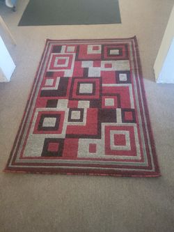 Rug Gray Red Black