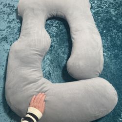 Pregnancy Pillow