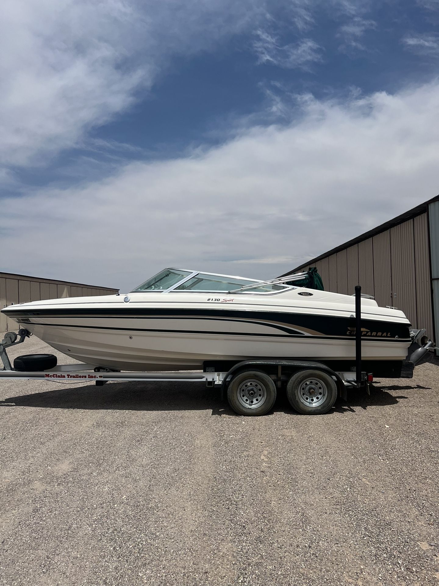 1998 Chaparral 2130 Sport Boat & Trailer