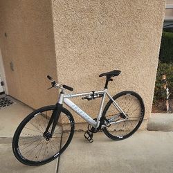 Aventon Cordoba Fixie 