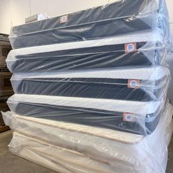 King Mattress Good Brands Starting From $289 And Up SEALY Serta Beautyrest 