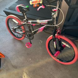 18” Girls Kent Sparkles Bike 