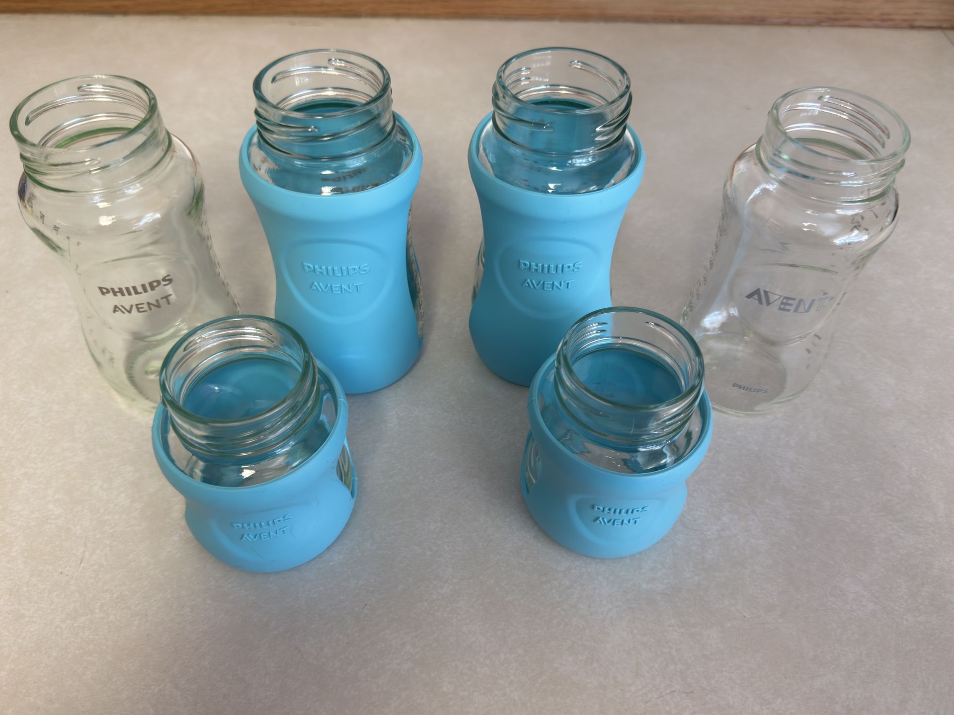 Philips Avent Glass Natural bottles With Silicone Sleeves