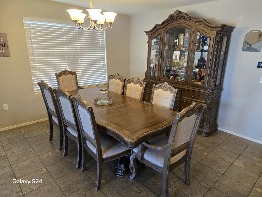 Dining Room Set