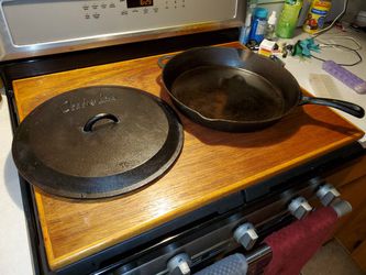 Cabelas 14 Inch Cast Iron Skillet And Lid for Sale in Chehalis, WA - OfferUp