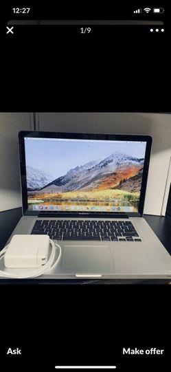 MacBook Pro i7