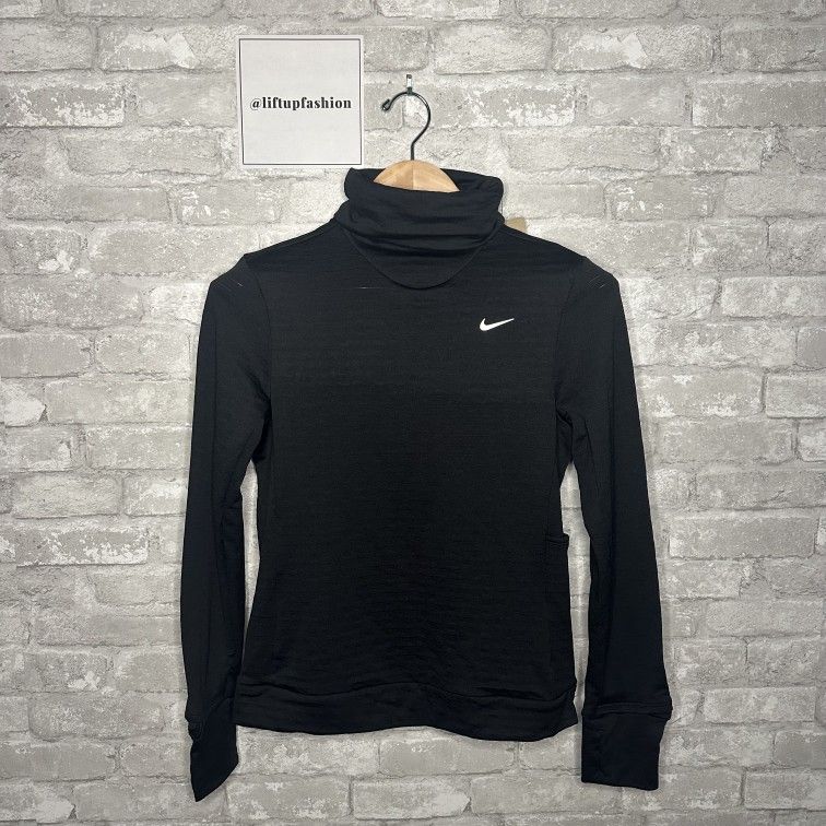 Lululemon Fast and Free Fleece Run Beanie NWT Size S/M (Black)