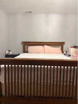 Queen bed frame and Tempur mattress