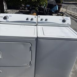 Washer and gas dryer