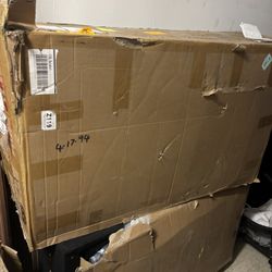 Brand New L-Shaped Sectional Sofa (Still in Box) – Modern Couch
