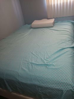 Cama Queen