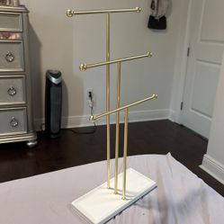 Jewelry Stand/necklace Holder