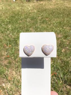 Moissanite 1.25 CTW Heart Earrings [Never worn before]