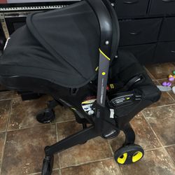 Doona Stroller 