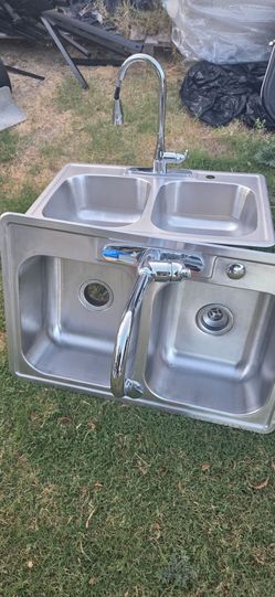 Kitchen Sinks with Faucets 33x22x8