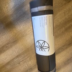 Gaiam 10mm Fitness Yoga Mat