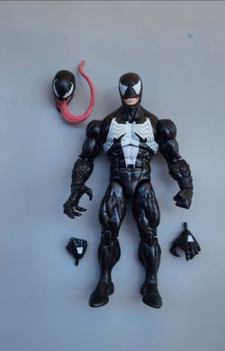 $30 - Marvel Legends Retro Venom Figure