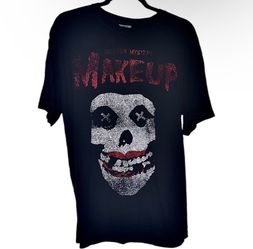 Size L Bailey Sarian Murder Mystery Makeup Misfits Tshirt