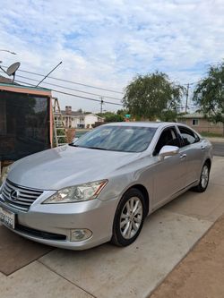 Must see 2010 Lexus