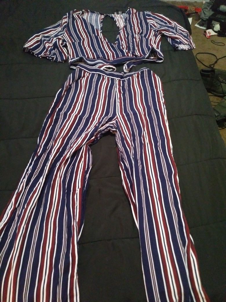Womens clothes medium and large