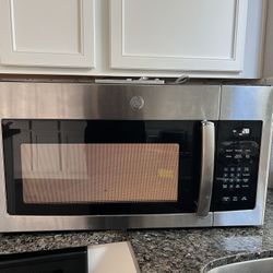 GE Over The Range Microwave 