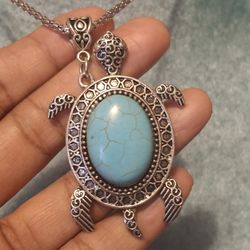 Turtle Pendant Necklace 