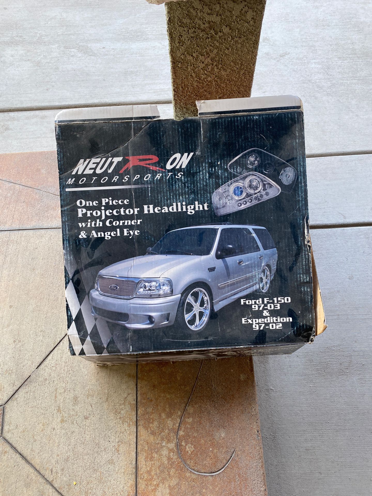 Ford Explorer f-150 headlights