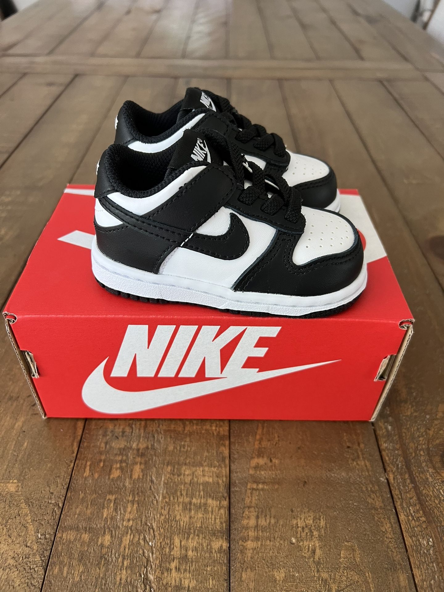  Nike Dunk Low Baby/Toddler Shoe Size 4C